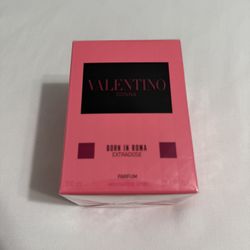 Valentines Sale! Valentino Donna Extradose Perfume