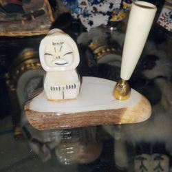 Very Rare Ivory Eskimo Pen Holder