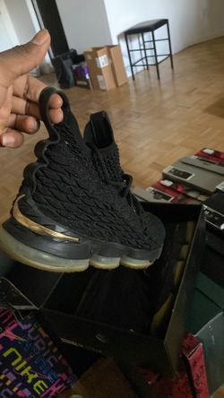 Lebron 15 black