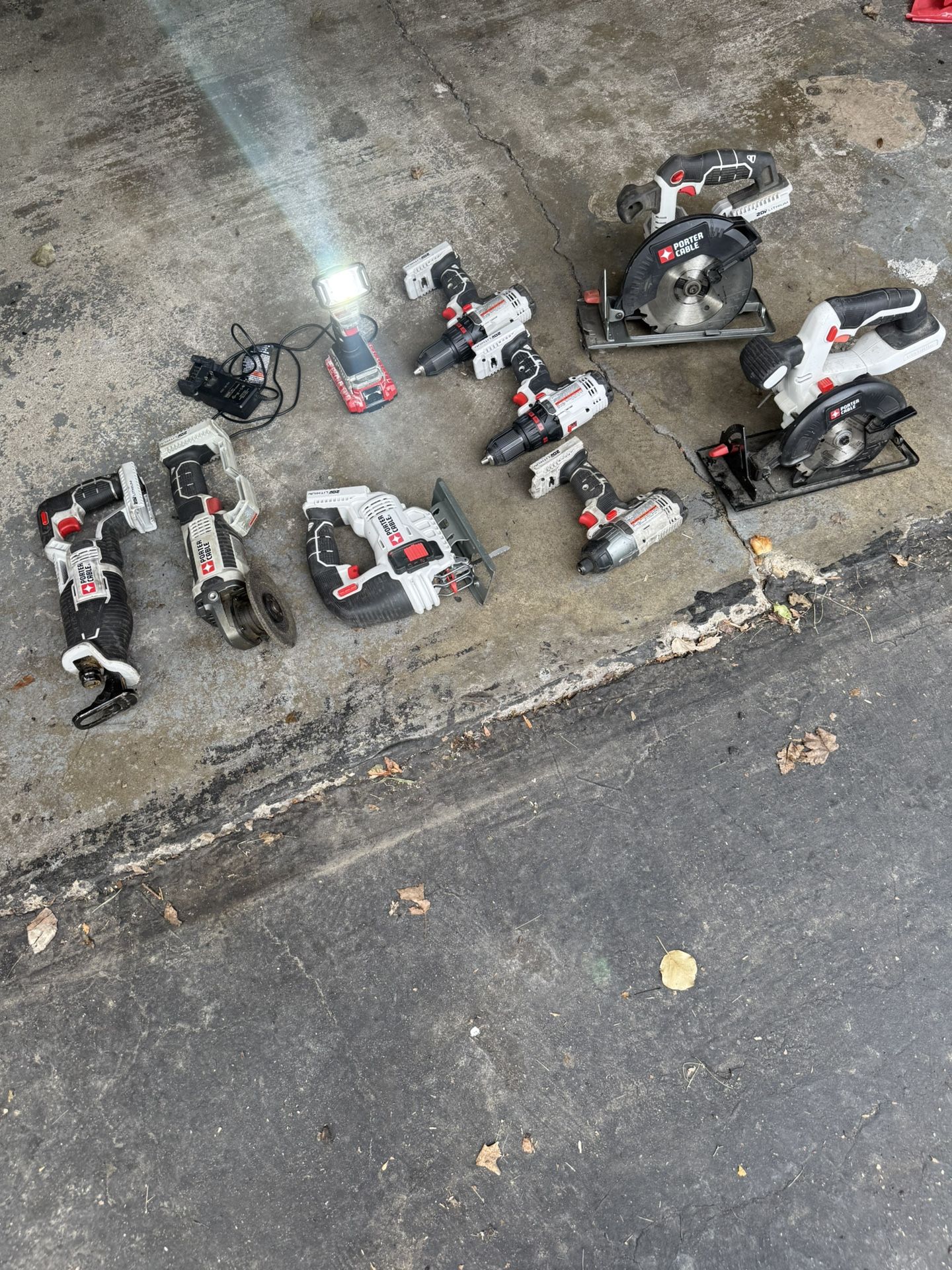 9 Tool Set Porter Cable 20v w/ Battery & Charger