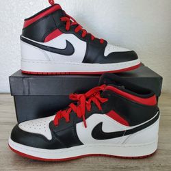 Youth Nike Shoes 