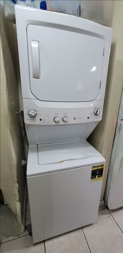 GE Stacked Washer Dryer Combo Unit