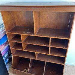 Dresser / Book Shelf