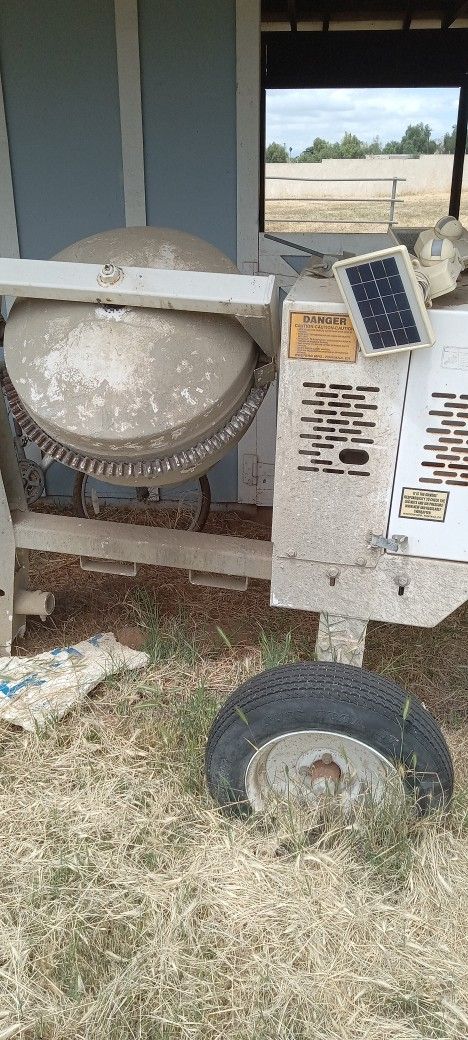 Western Large Electronic Mixer