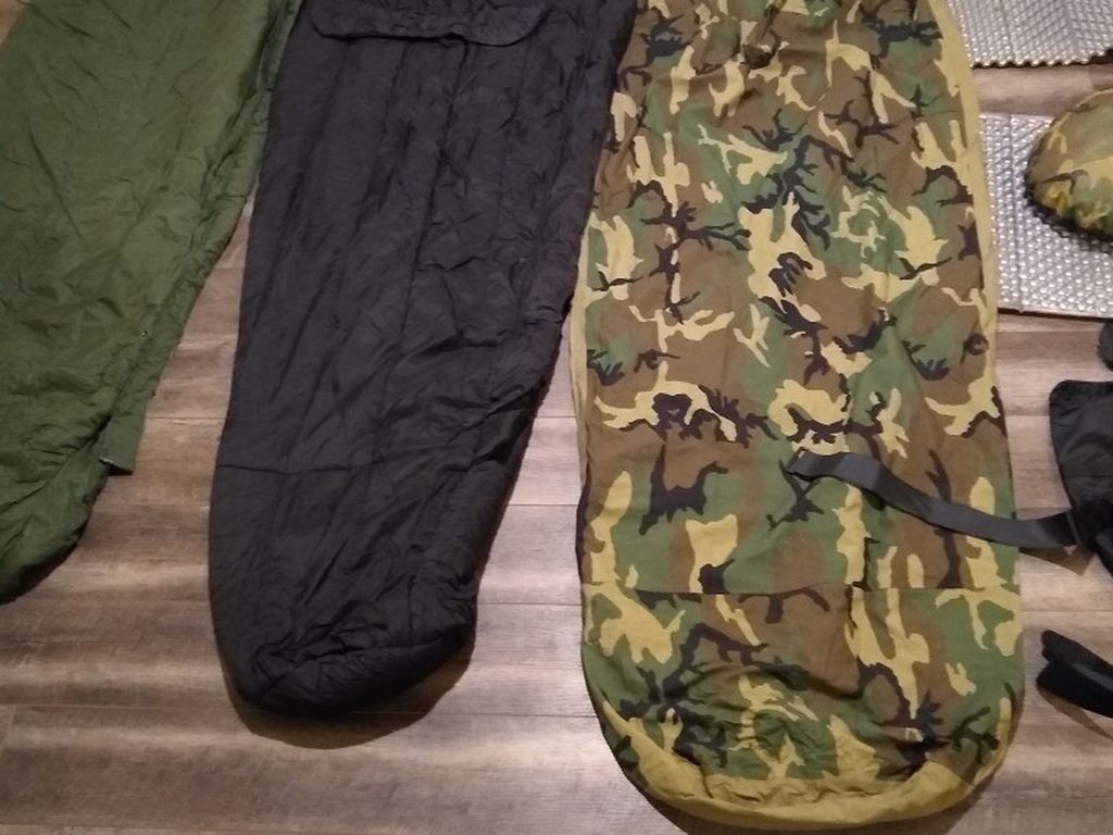 Military Sleeping Bag - 3 in 1 Gore-Tex Outer Bivy