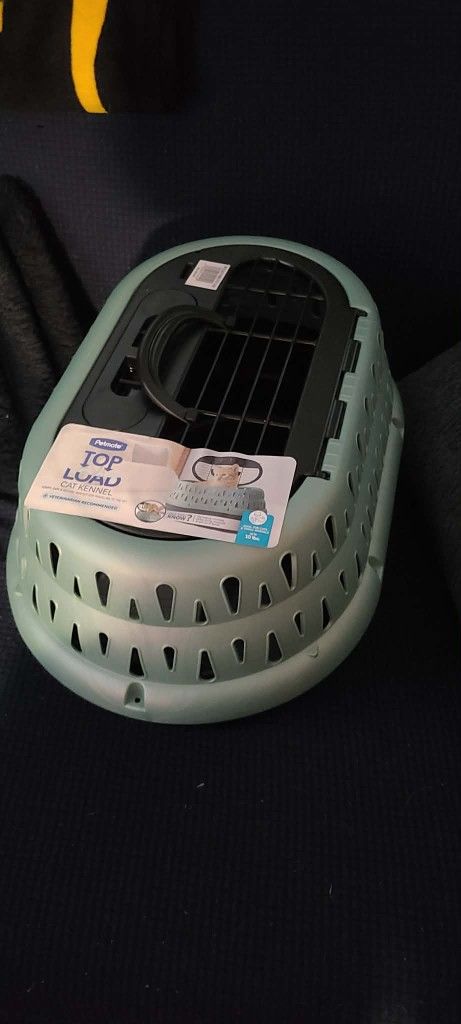 $35 Cat Carrier (New Condition)