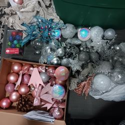 Christmas Ornaments 