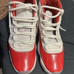 Jordan 11 Cherry
