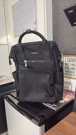 Baggallini Laptop Backpack