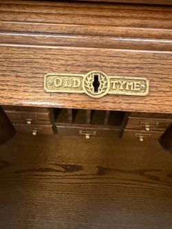Old Tyme Desk