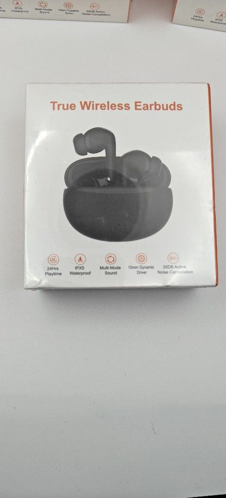 True wireless earbuds