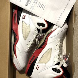 Jordan Fire Red 3s Size 7