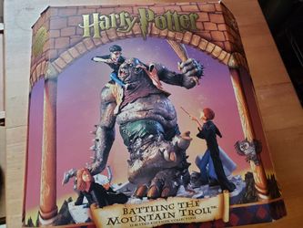 Harry Potter "Battling The Mountain Troll# ltd. ed. Sculpture 