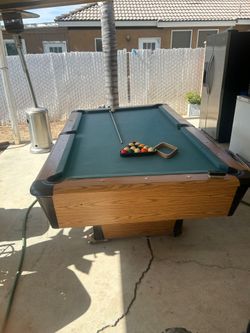 Pool table