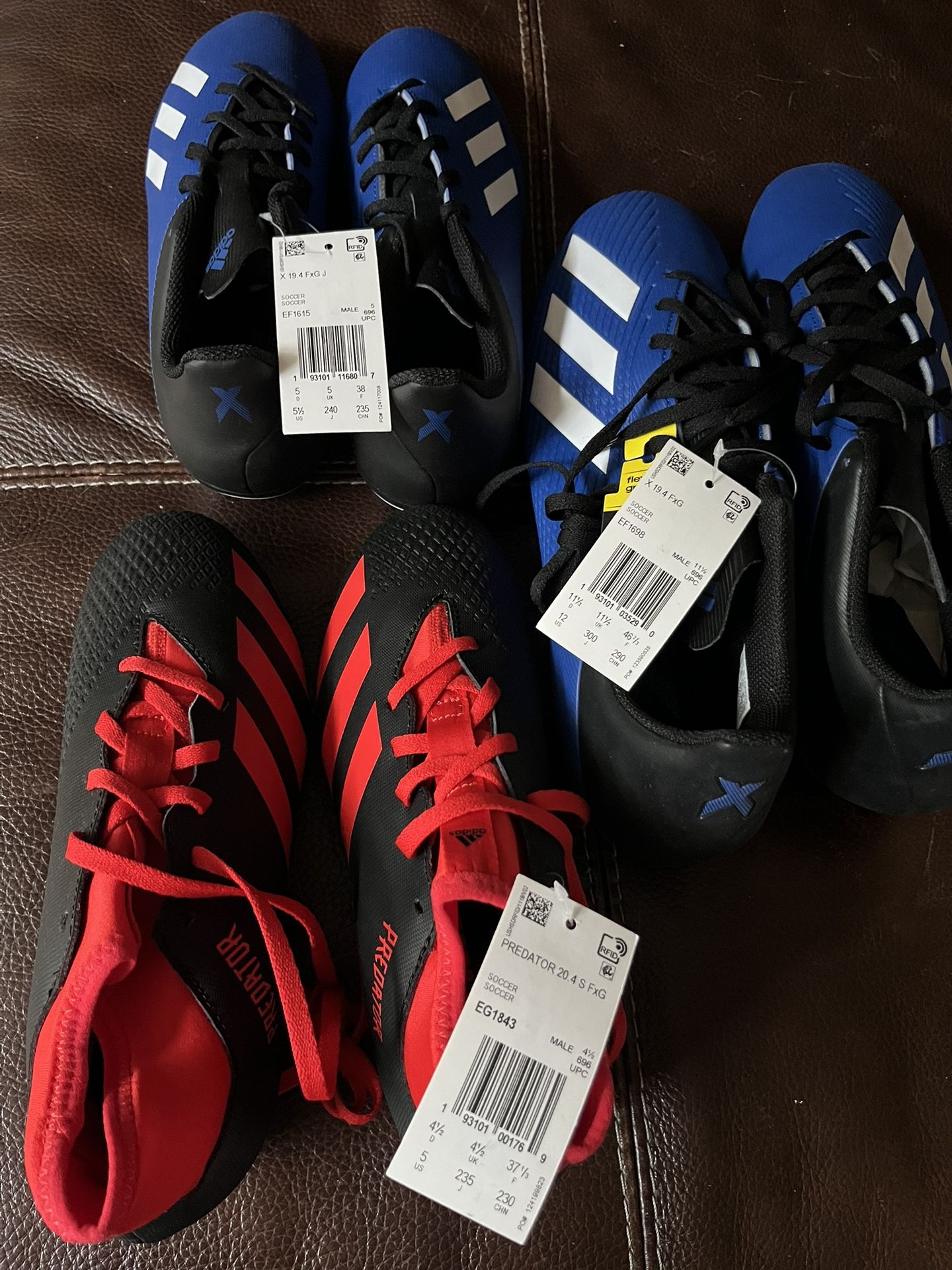 LAST FEW - REDUCED! New Soccer Shoes 