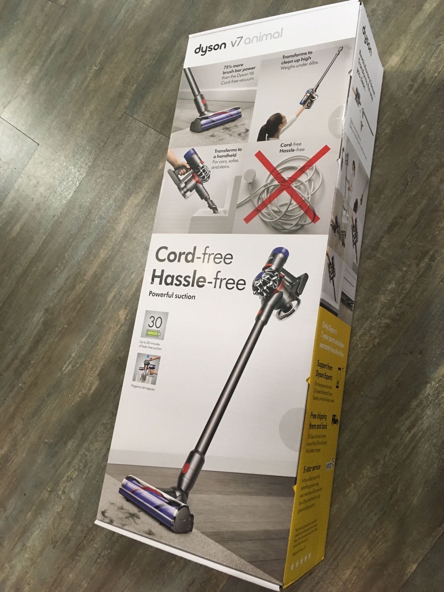 Dyson v7 animal cordless vaccum cleaner