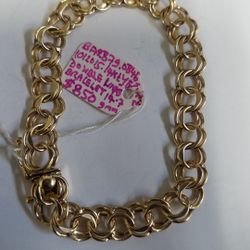 14K Yellow Gold Double Link 7.95" Bracelet Italy Designer 9mm Thickness 