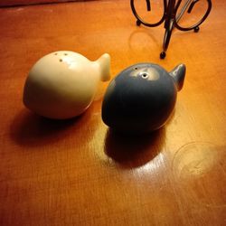 Vintage Rare Blue And White Ceramic Fish Salt And Pepper Shaker