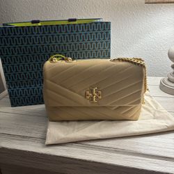 🤎🤍SMALL KIRA CHEVRON SHOULDER BAG🤍🤎