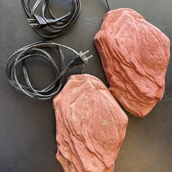 Zoomed Giant Corded Heating rocks