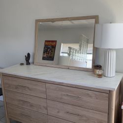 🔥 MOVING SALE! FULL BEDROOM SET (LIKE NEW) 🔥