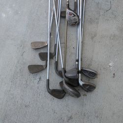 Golf Stick Set Make A. Offer For All