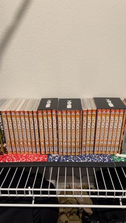 Attack on Titan Manga Complete Set Vol 1-28 Missing 21, 22 (Near Mint)