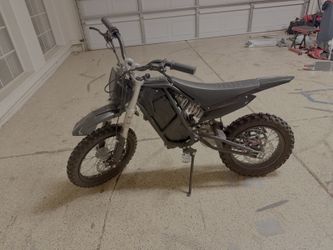 eBox Electric Dirt Bike