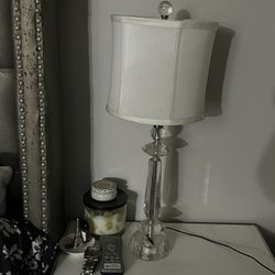 2 Lamps