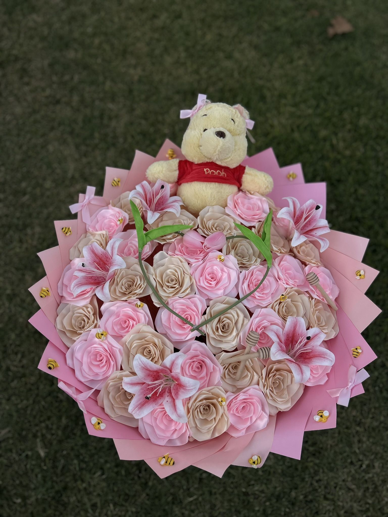 40 count winnie the pooh eternal bouquet