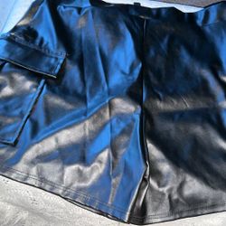 Short Size L $4