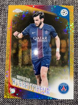 Topps UCL Chrome Khvicha Kvaratskhelia Gold Sparkle /50