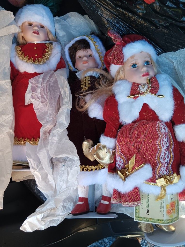 Christmas Porcelain Dolls Holiday