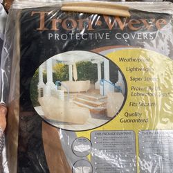 Table Bar & Chairs Weatherproof Cover