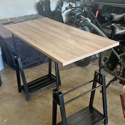 Wood Metal Adjustable Desk