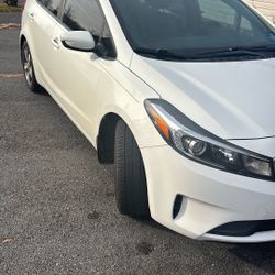 2018 Kia Forte 5
