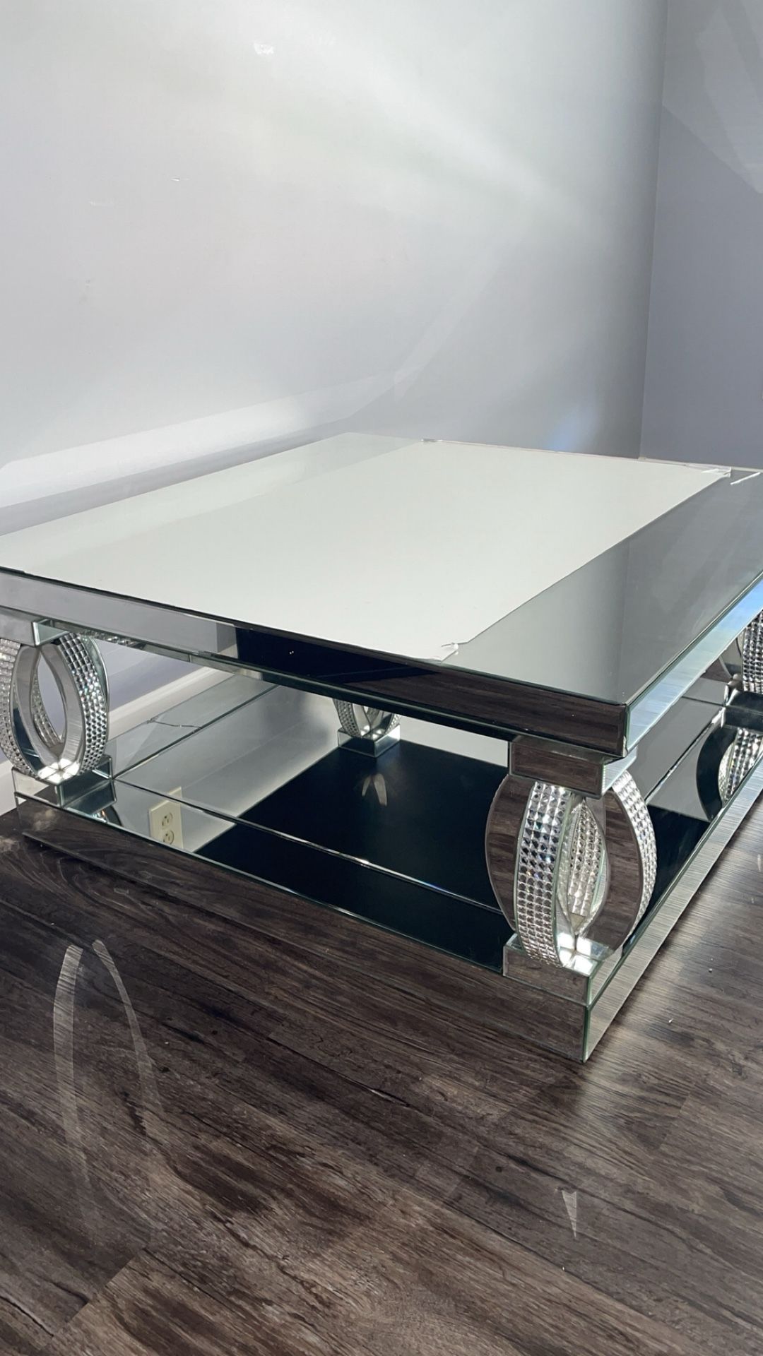 Living Room Glass Table And Corners
