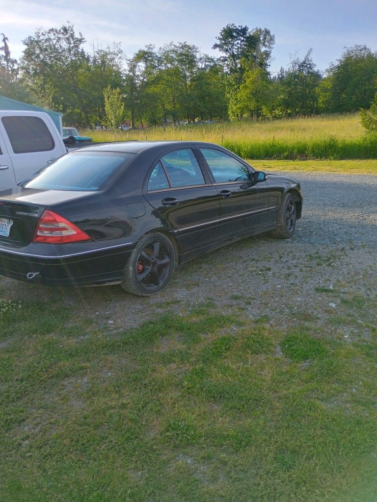 2005 Mercedes C230