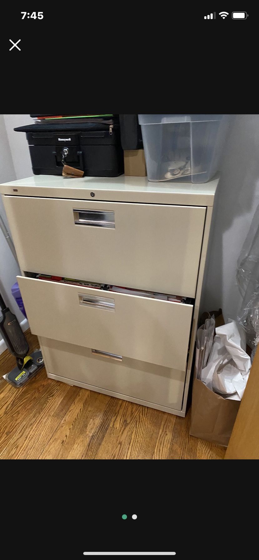 Lateral File Cabinet 3 Drawers No Key No Dents 