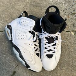 Oreo Jordan 6s Size 9.5