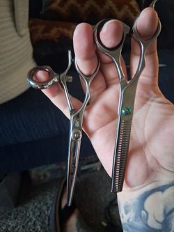 Hair cutting shears and thinners lefty