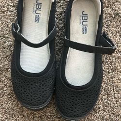 MARYJANE FLATS