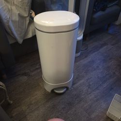 Diaper Genie 