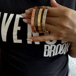 Pretty Trendy Bracelets 