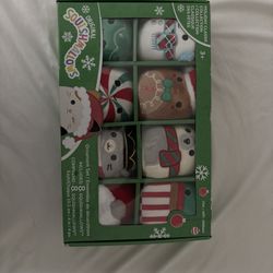 Squishmallow Holiday Ornament Set