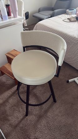 Chair / Stool / Vanity Stopl