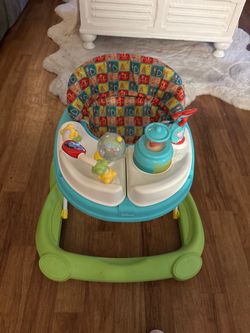 Disney baby Winnie, the Pooh music and light walker