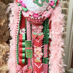 Strawberry shortcake homecoming mum