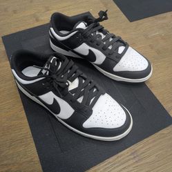 Nike Dunk Low Retro Men's Shoe (Panda)
