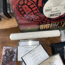 Delano Young  Luv Cassette Used  Nm- Warner Brothers Records